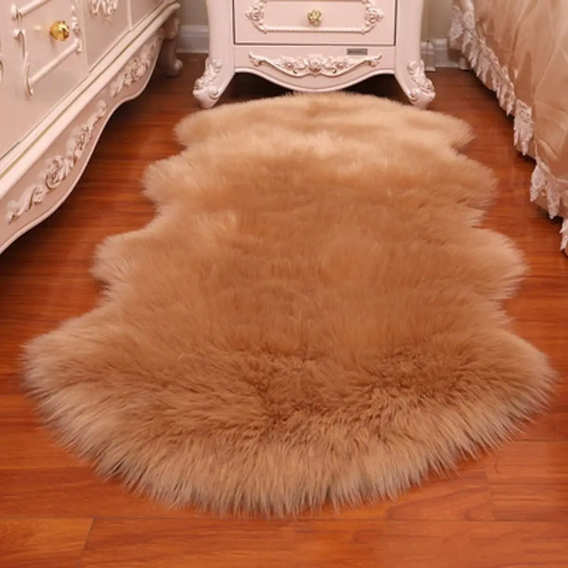 Faux Sheepskin Rug - Macio e Decorativo